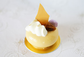 HEIGORO ケーキ キャラメルフィグ